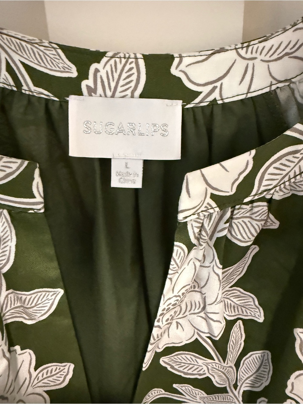 Sugarlips Olive Green White Floral Tie-Waist Mini Dress - Lined - Picture 2 of 4